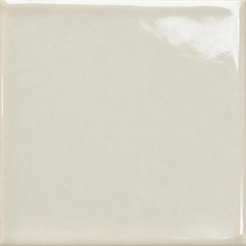 Illusion White