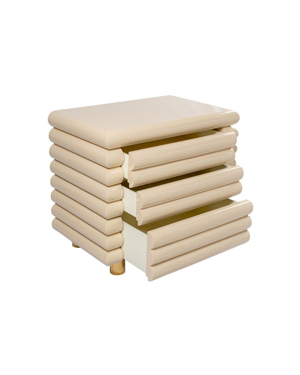 Chubby Chest of Drawers